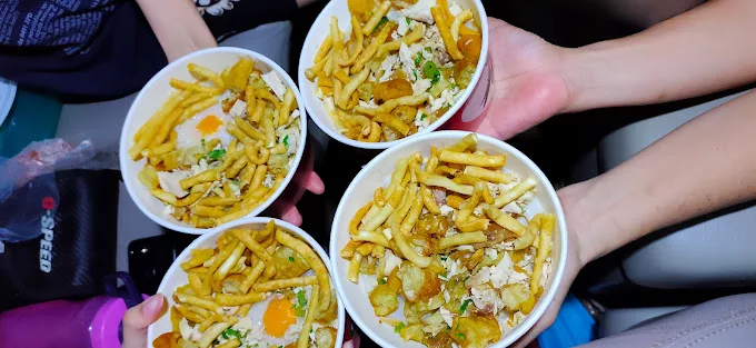 Pagi yang Hangat di Taman Gading: Bubur dan Mie yang Menghangatkan Jiwa